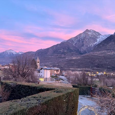 Quart De Lune - Boutique B&B Aosta Exterior photo