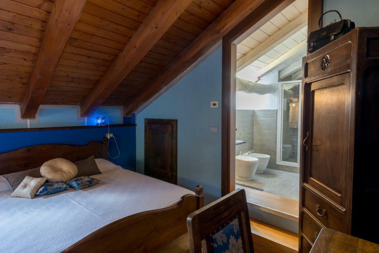 Quart De Lune - Boutique B&B Aosta Exterior photo